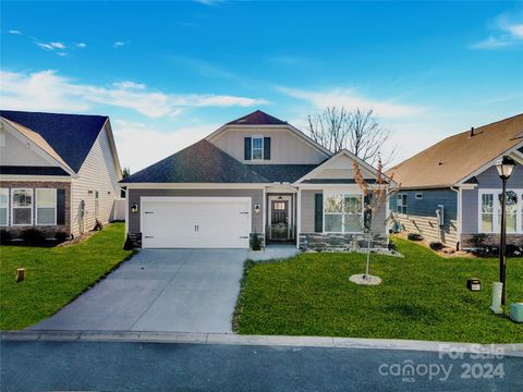 A home in Hendersonville