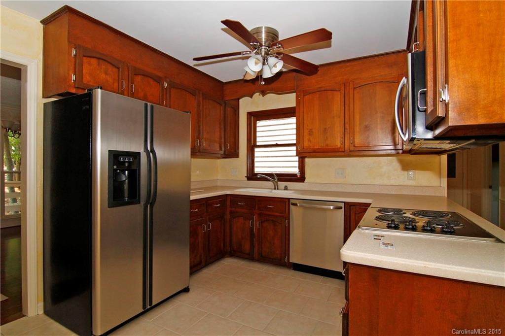 River Hills - Residential Lease