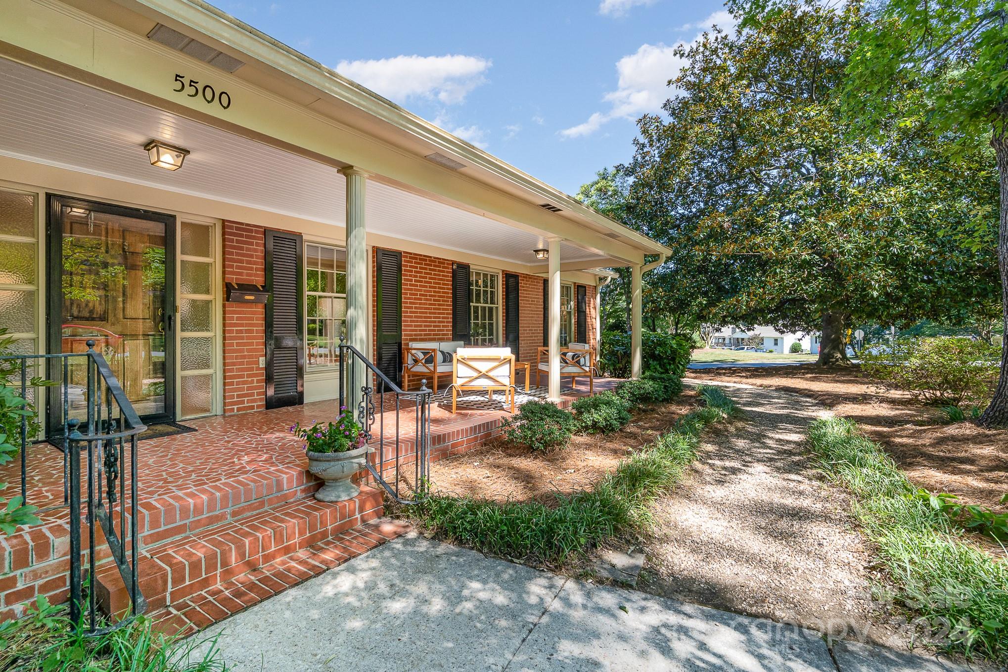 Sherwood Forest - Residential