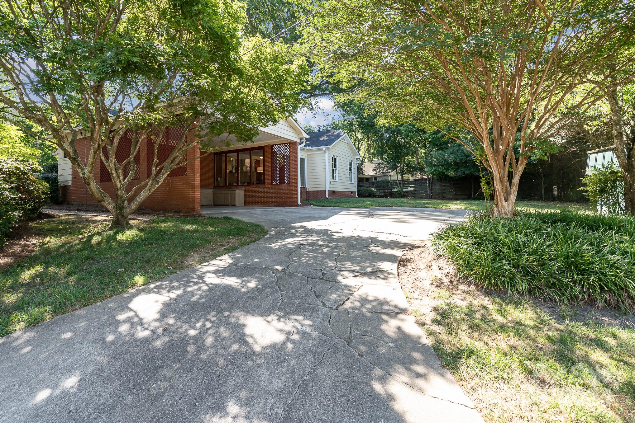 Sherwood Forest - Residential