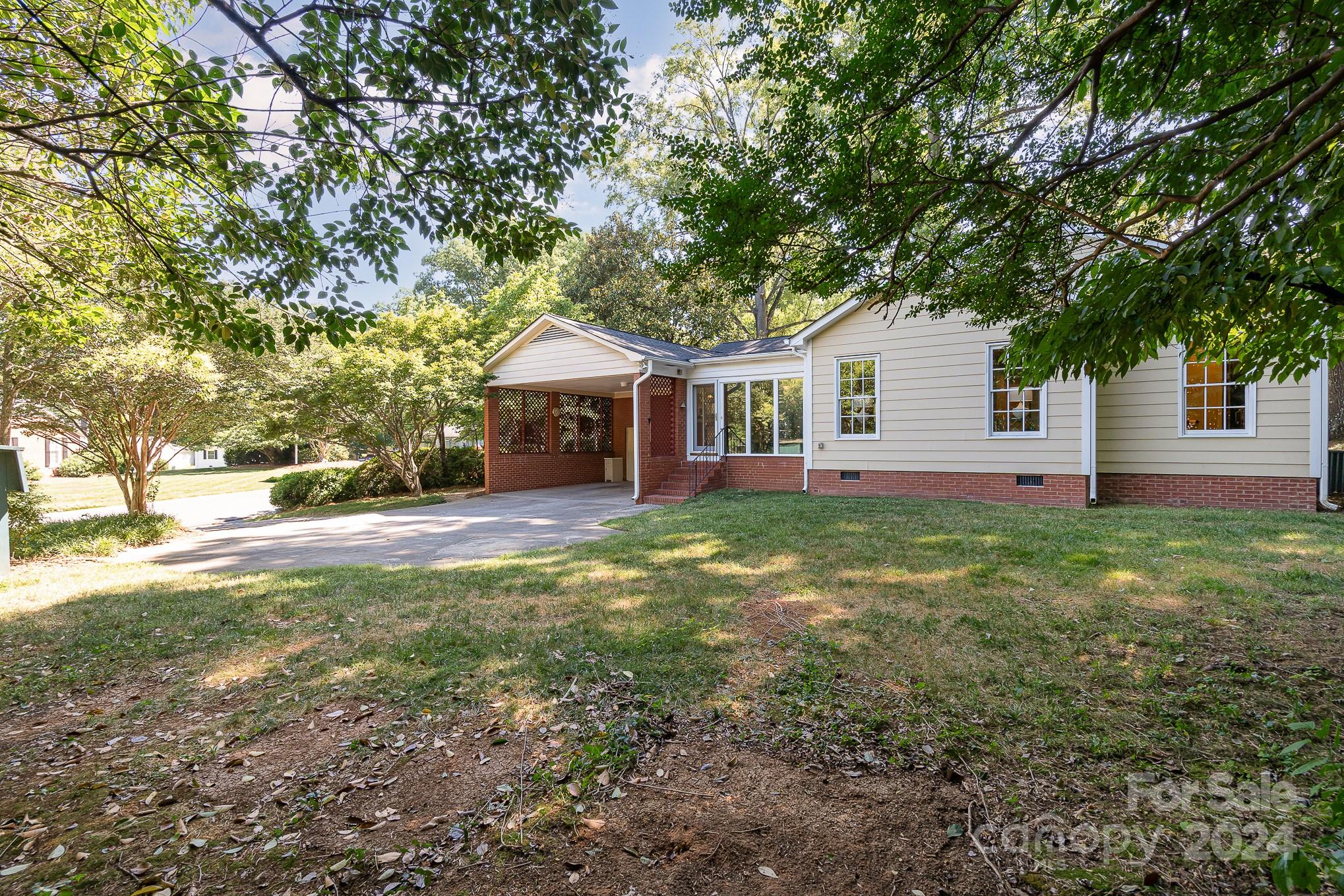 Sherwood Forest - Residential