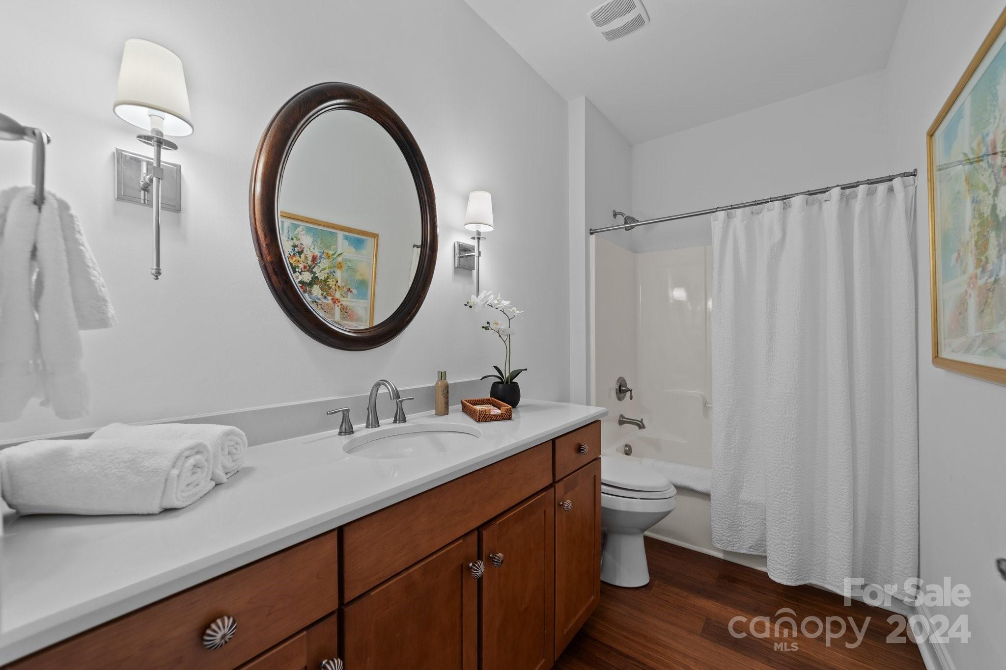 Baileys Glen - Residential