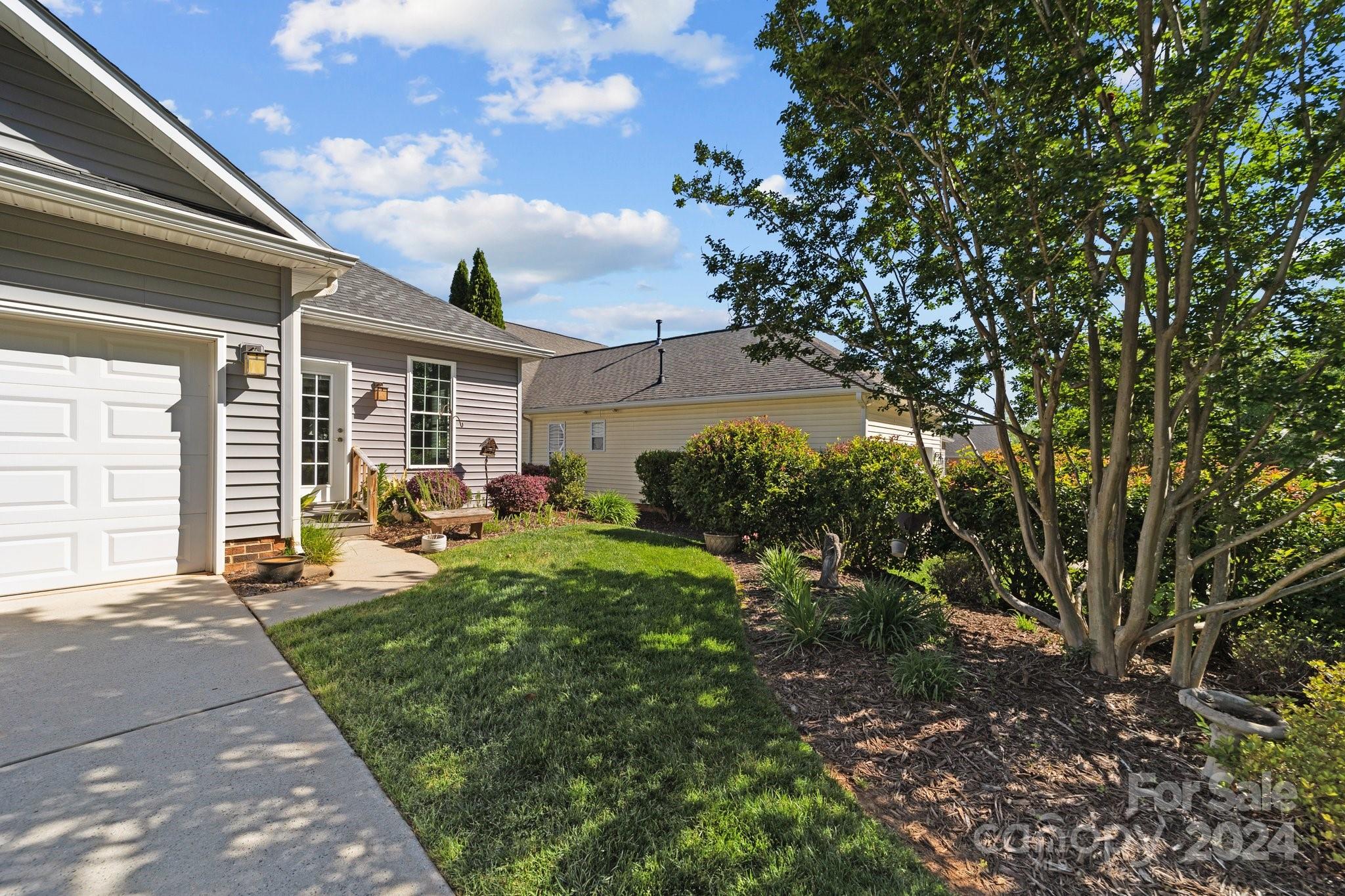 Baileys Glen - Residential