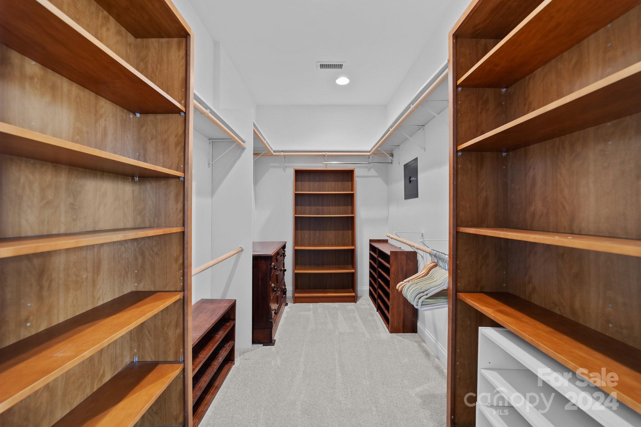 Baileys Glen - Residential