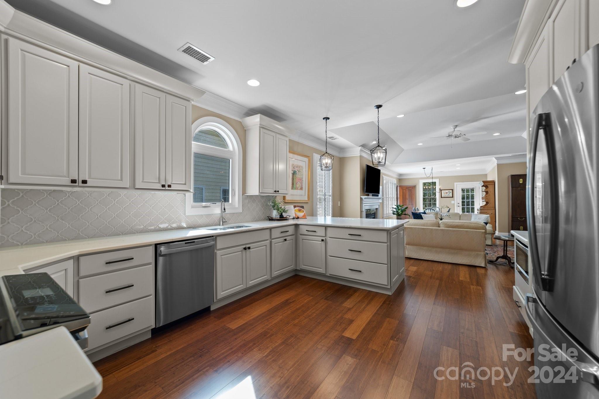 Baileys Glen - Residential