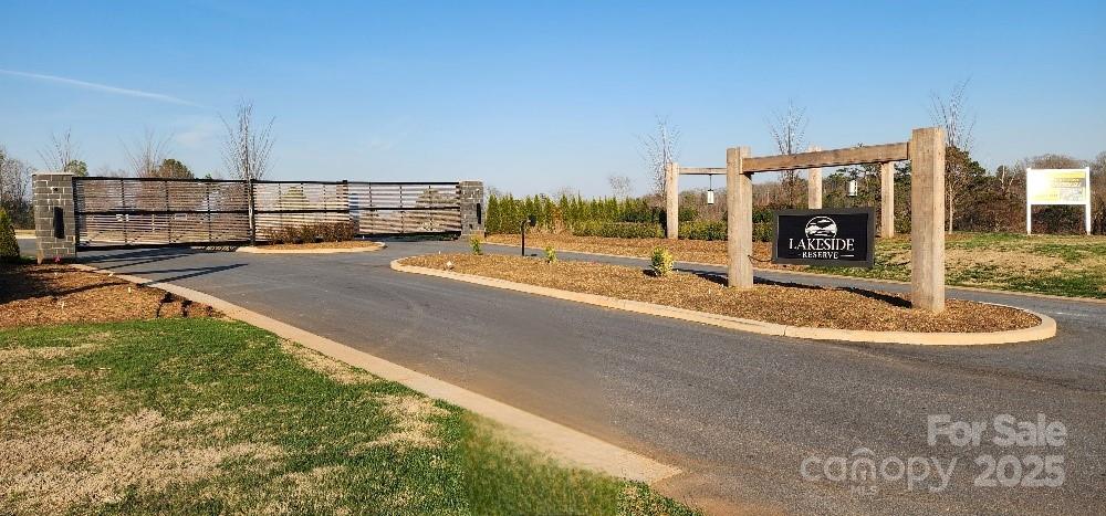 Lakeside Reserve - Land