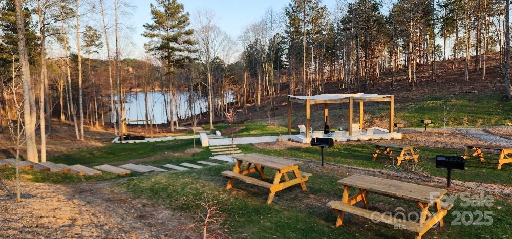 Lakeside Reserve - Land