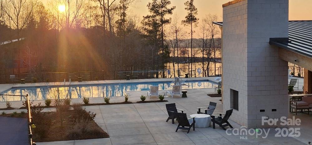 Lakeside Reserve - Land