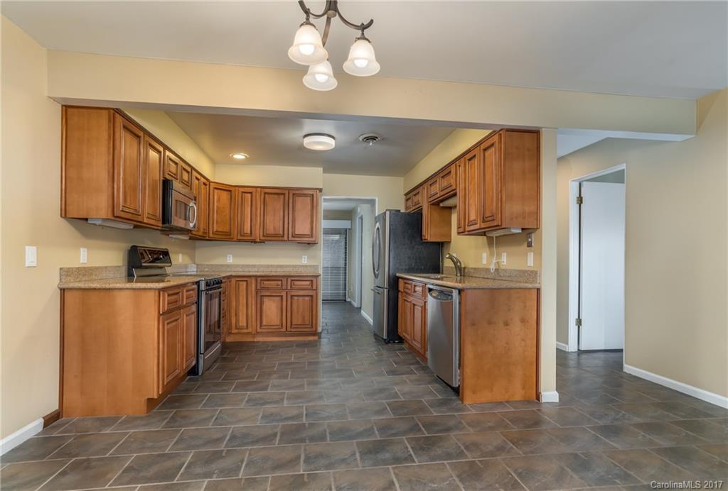 Lakemoor Village - Residential