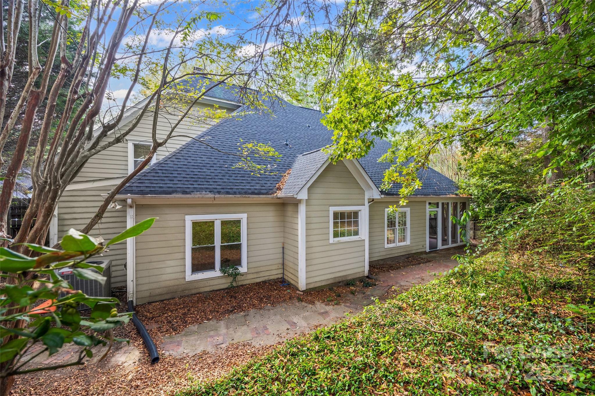 Bevington Pines - Residential Lease