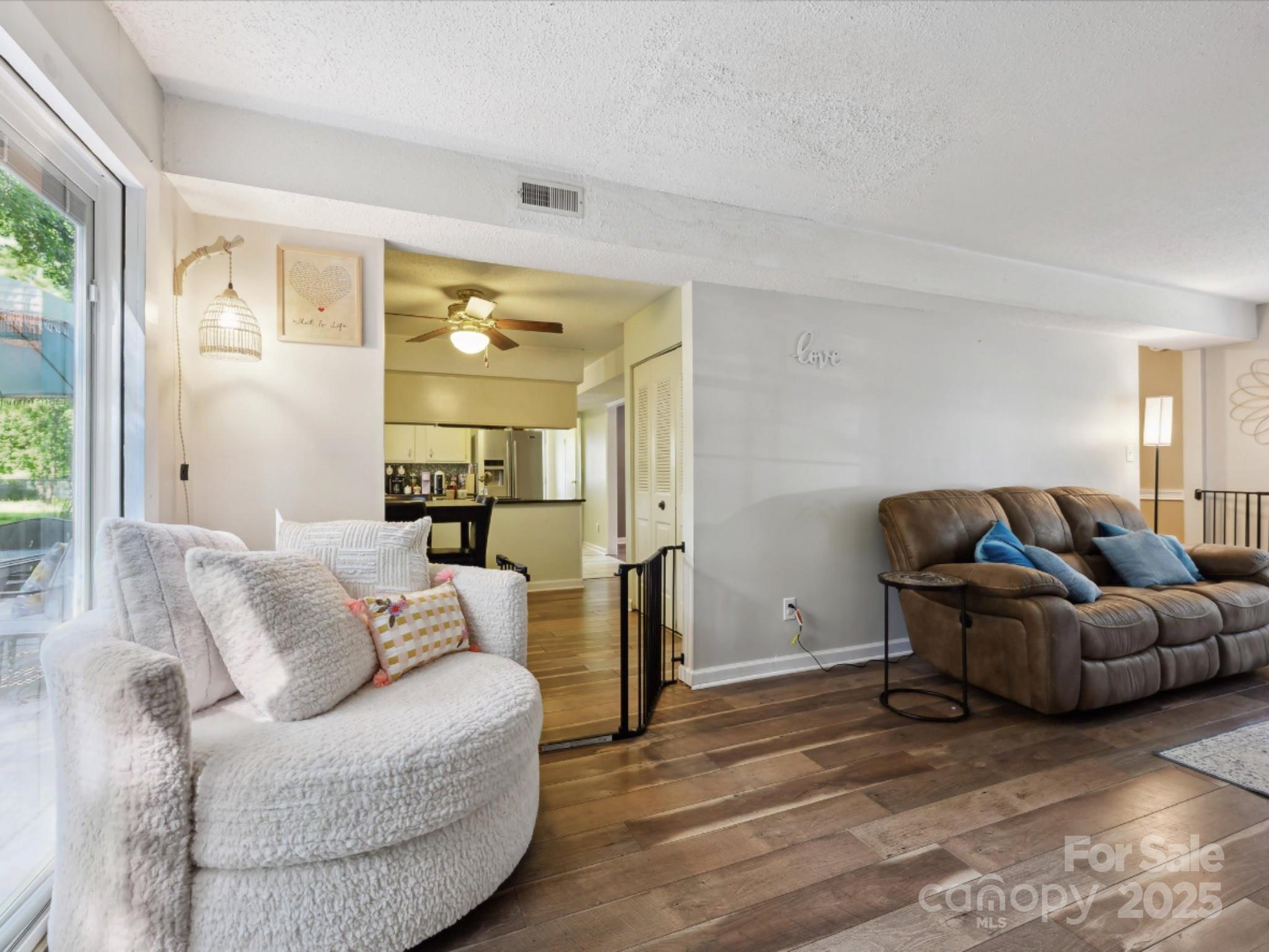 Twelve Oaks - Residential