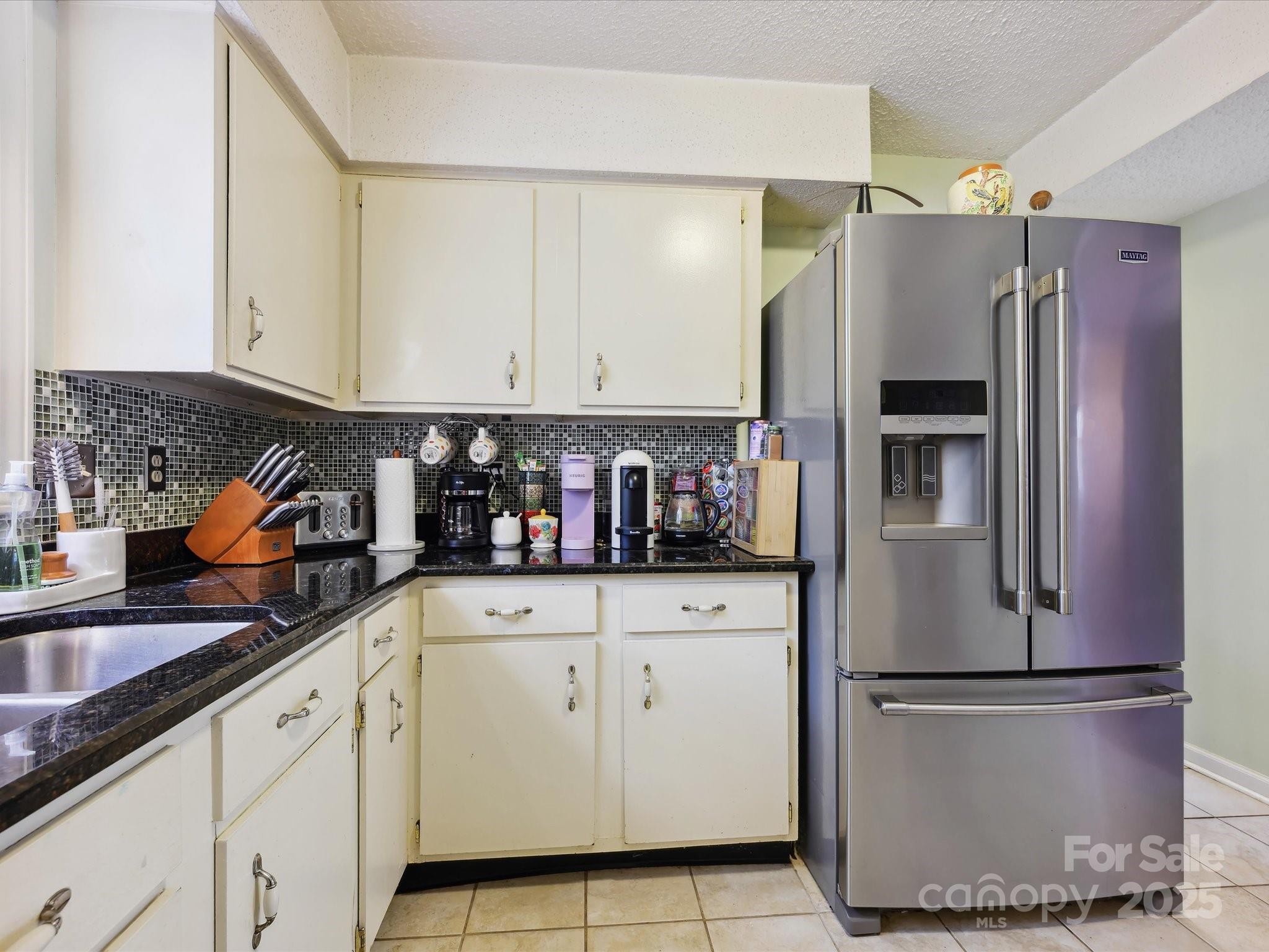 Twelve Oaks - Residential