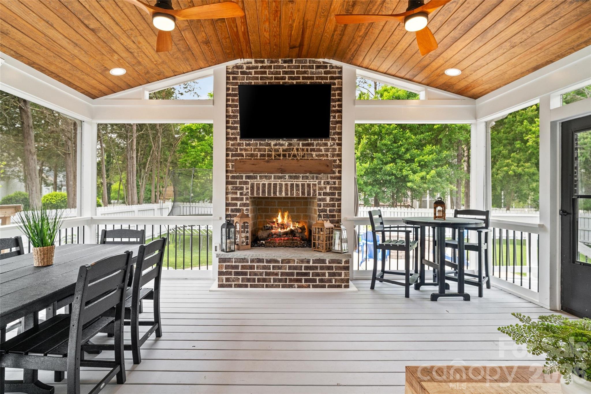 Beverly Crest - Residential