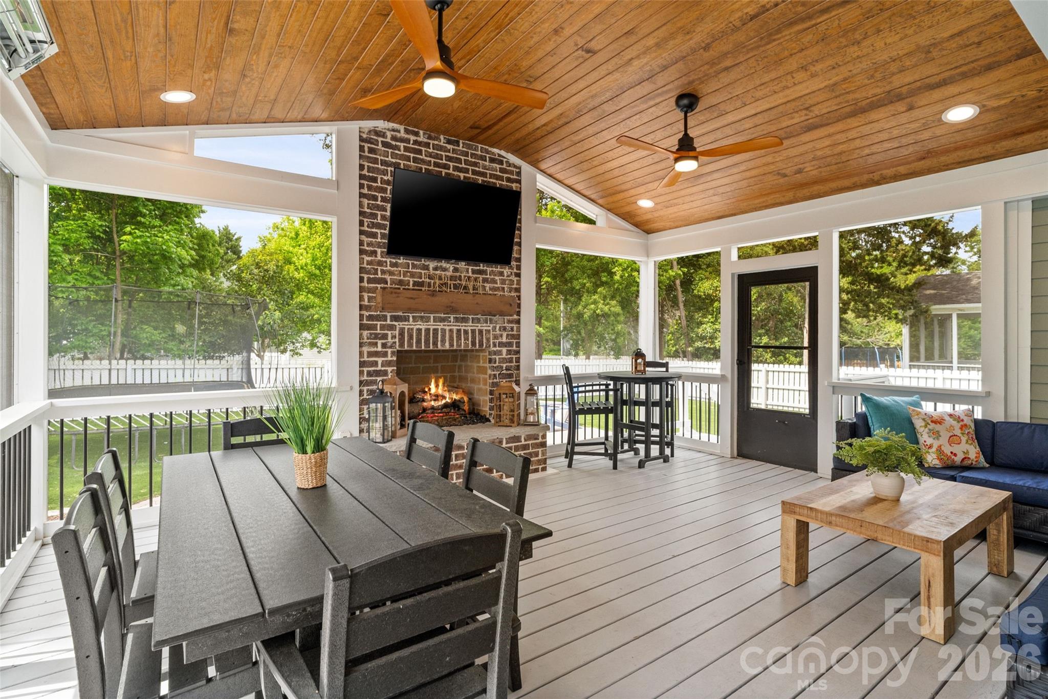 Beverly Crest - Residential