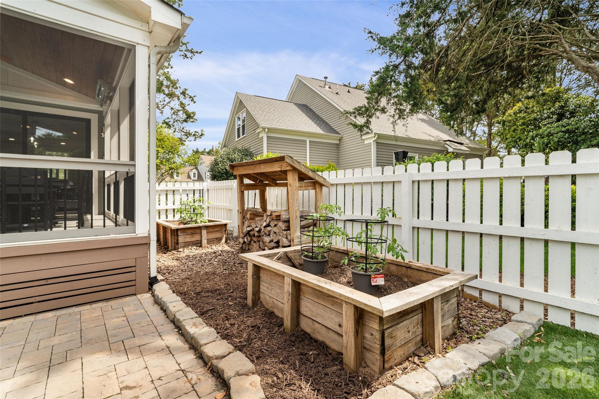 Beverly Crest - Residential