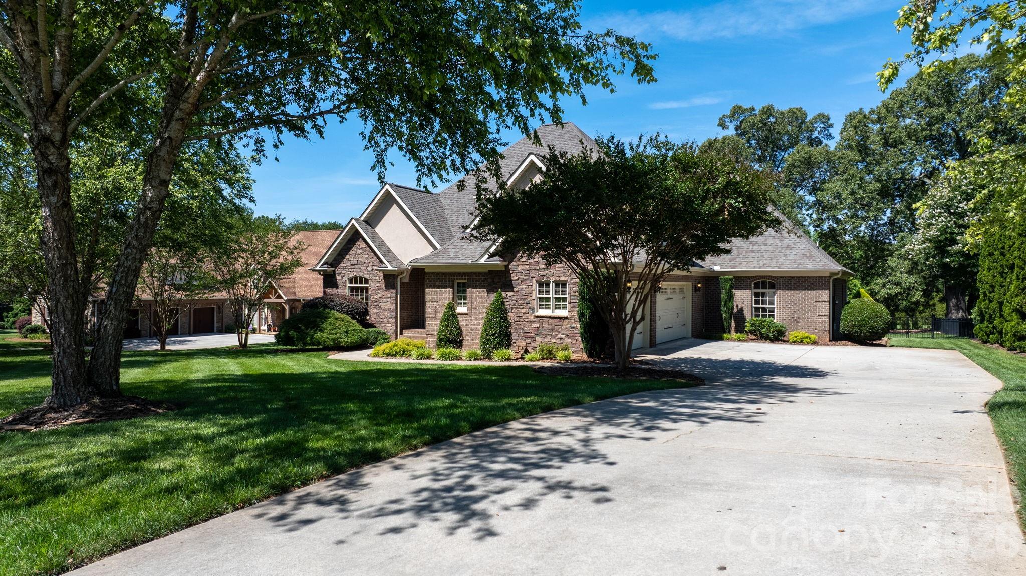 1055 Catawba Greens Drive