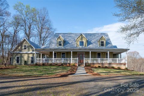 153 Finn Hollow Lane Advance NC 27006