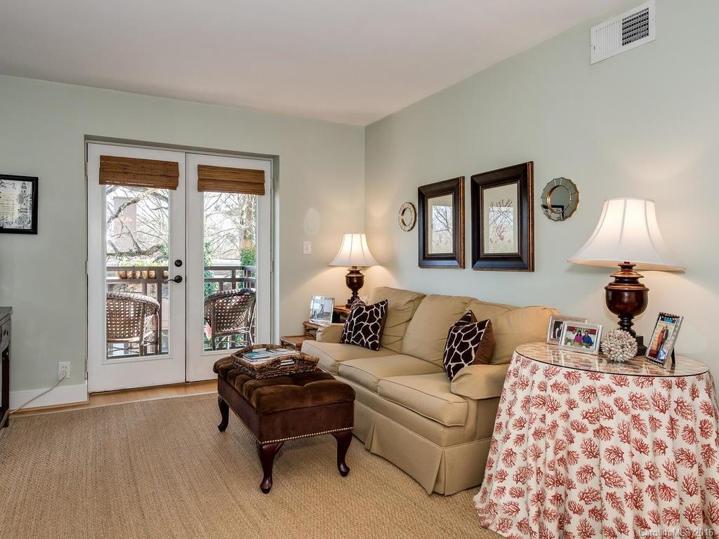 Elizabeth - Residential