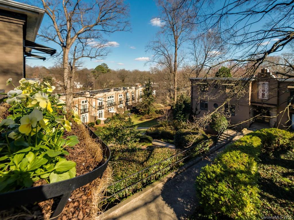 Elizabeth - Residential