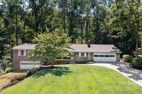 109 Rusty Lane Hendersonville NC 28791