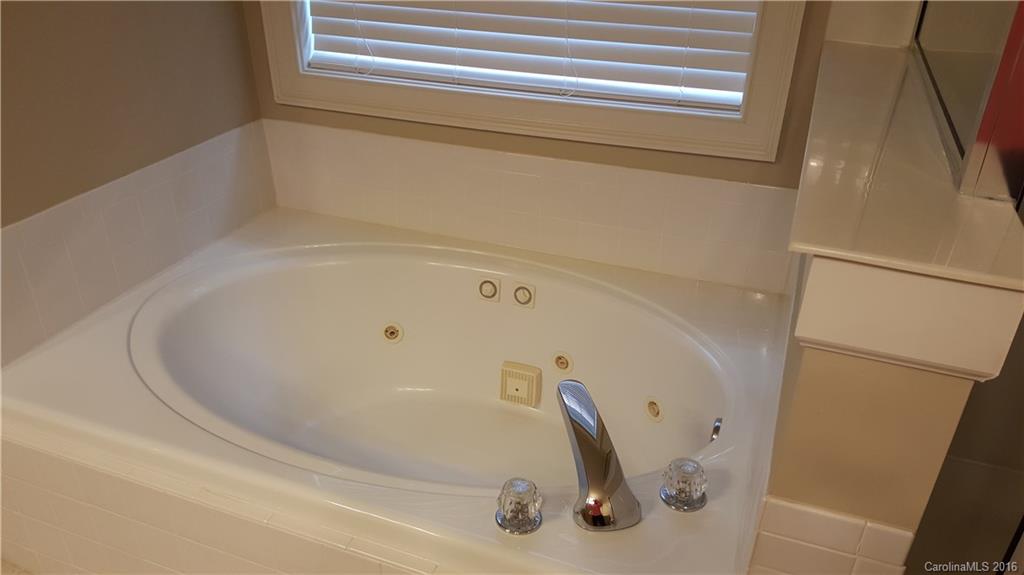 North Creek - Residential Lease