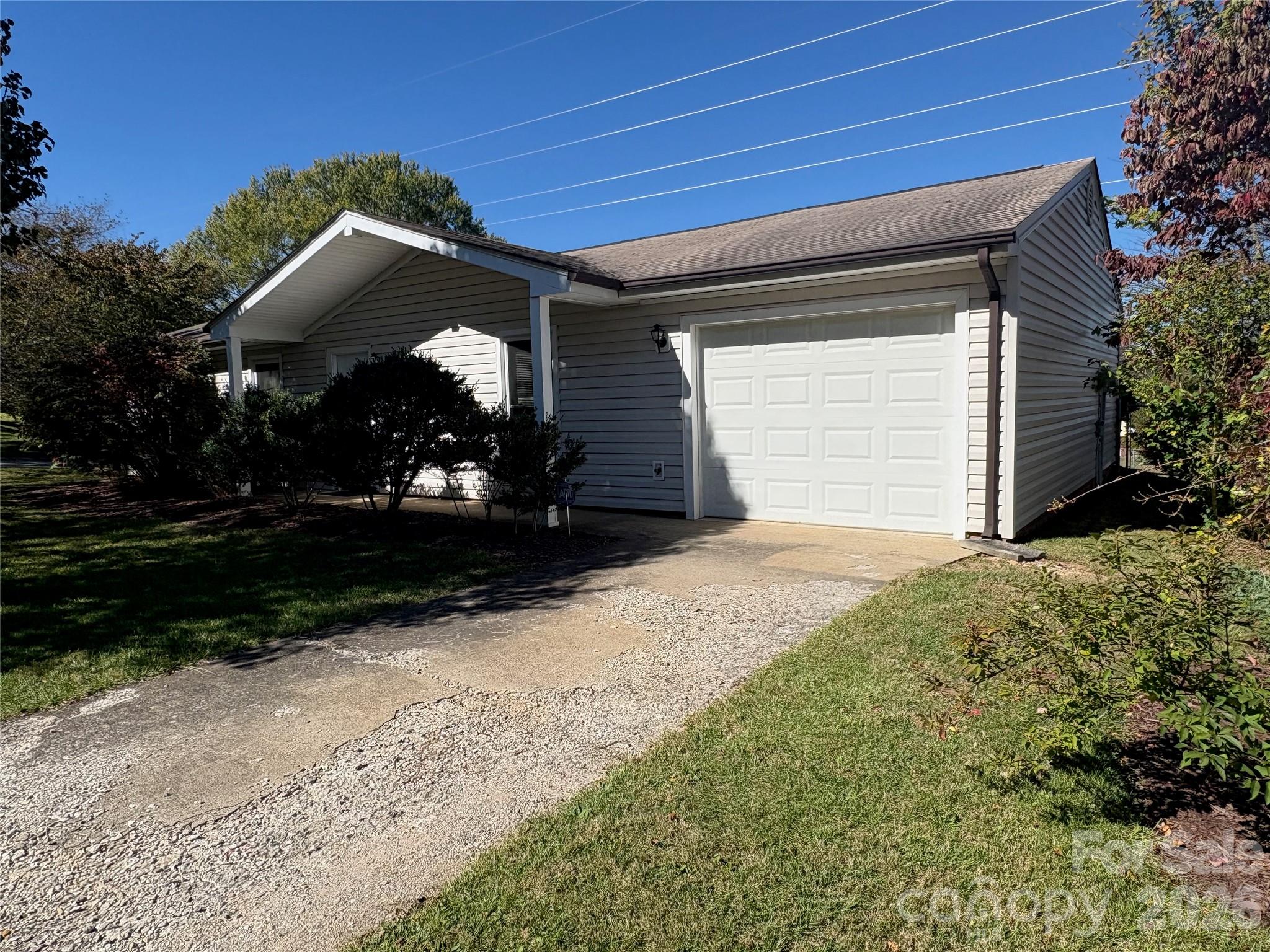 204 Scottlynn Drive