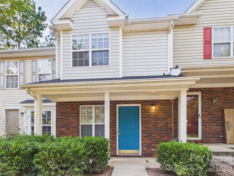 Photo of 609 mountain water Drive, Charlotte, NC 28262 (MLS # 4424074)