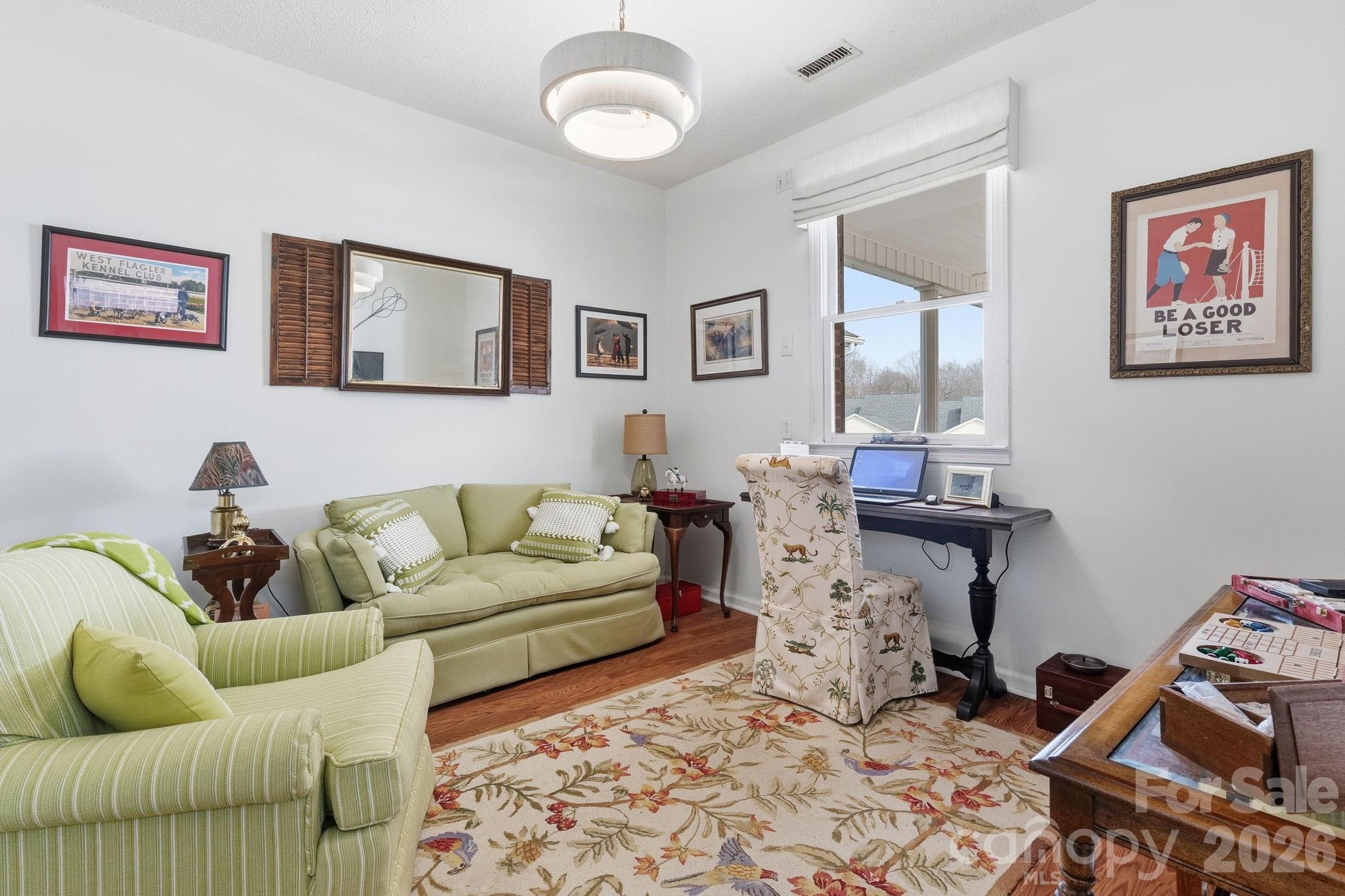 19986 Oak Leaf Circle