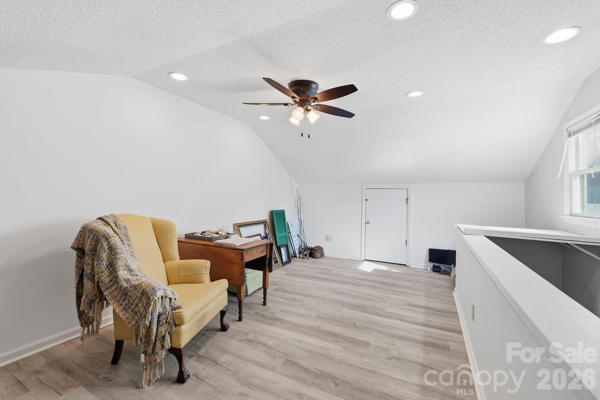 Twin Oaks - Residential