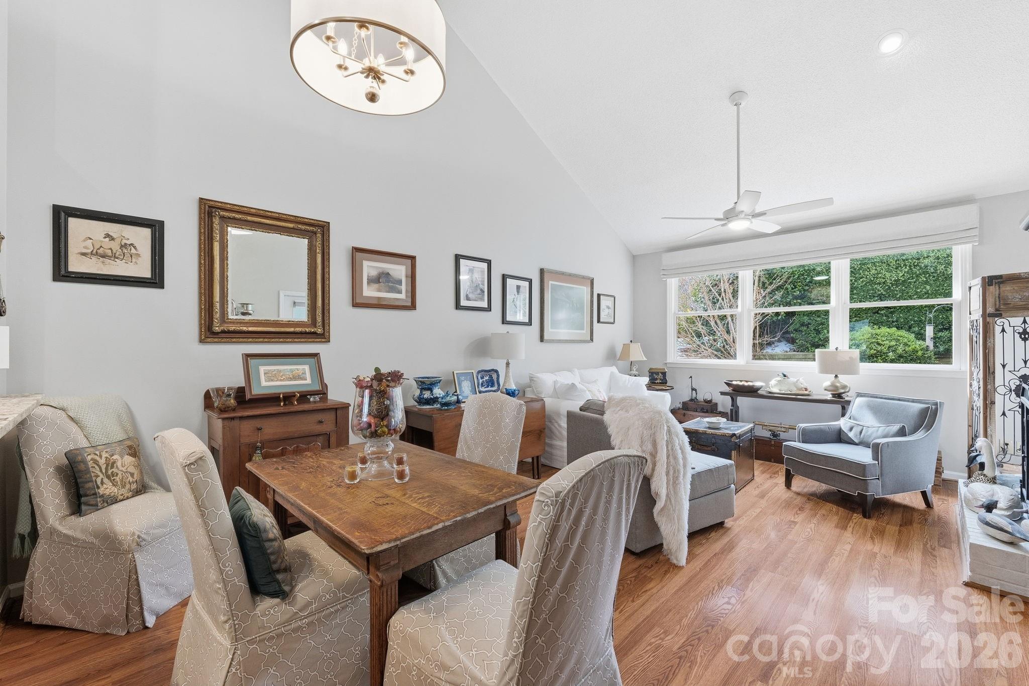 Twin Oaks - Residential