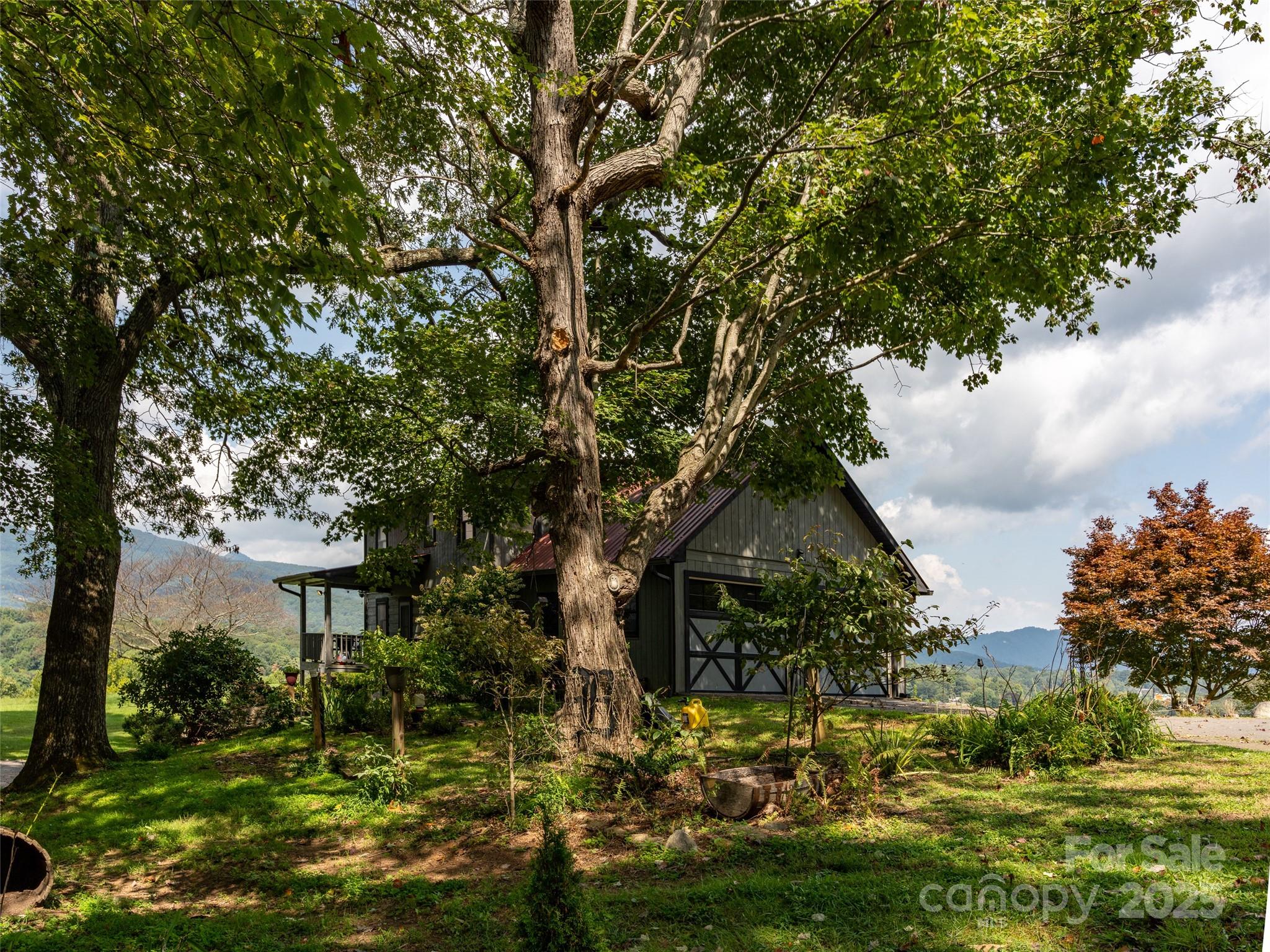 50 Holland Ridge Drive