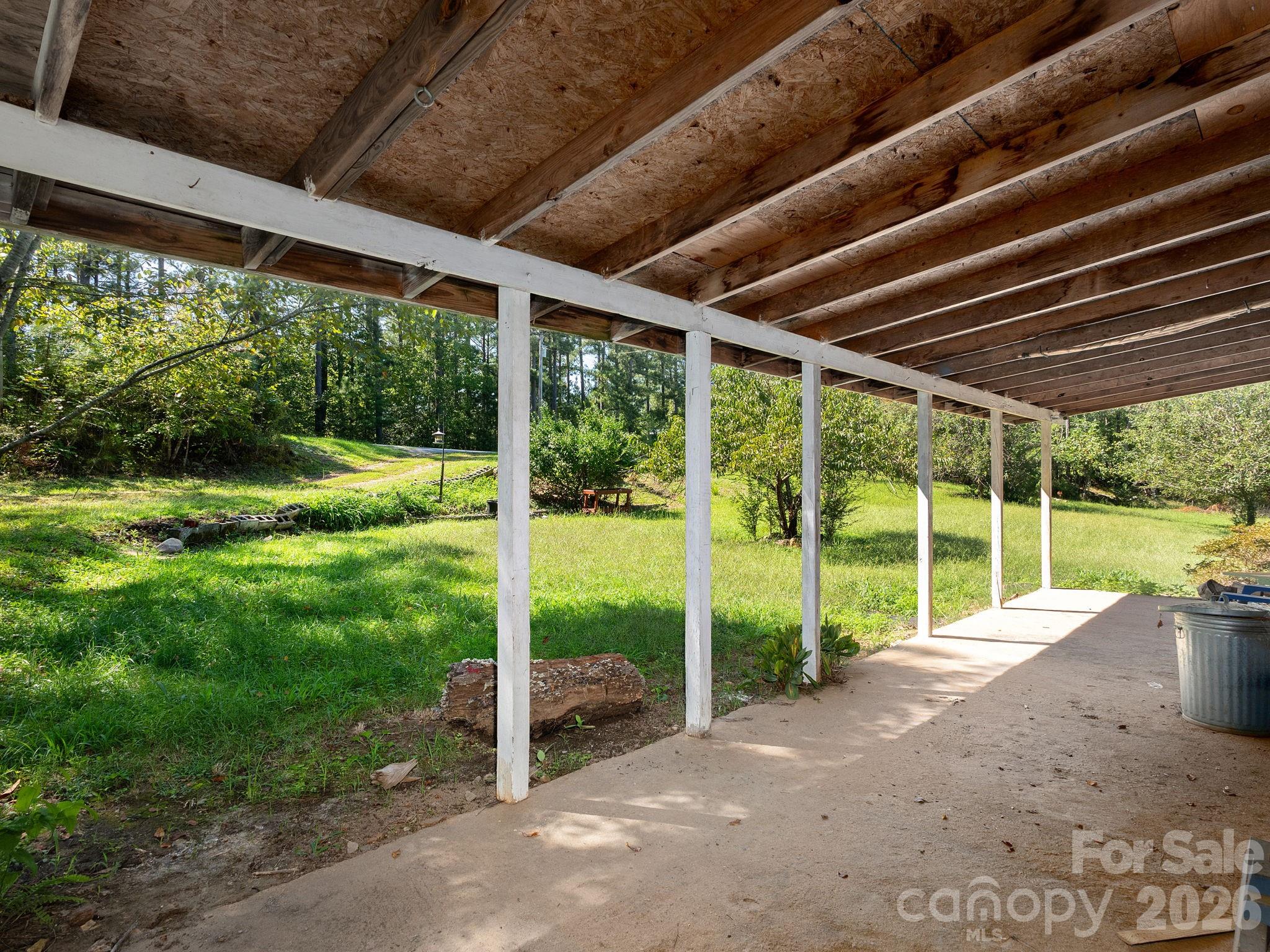 628 Grassy Knob Road