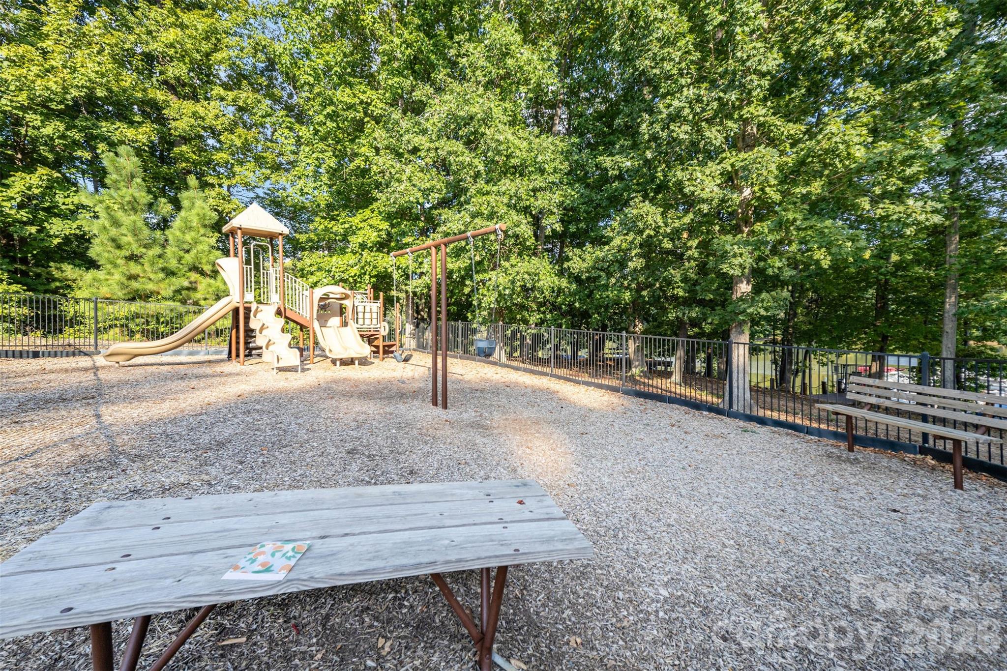 The Vineyards on Lake Wylie - Residential