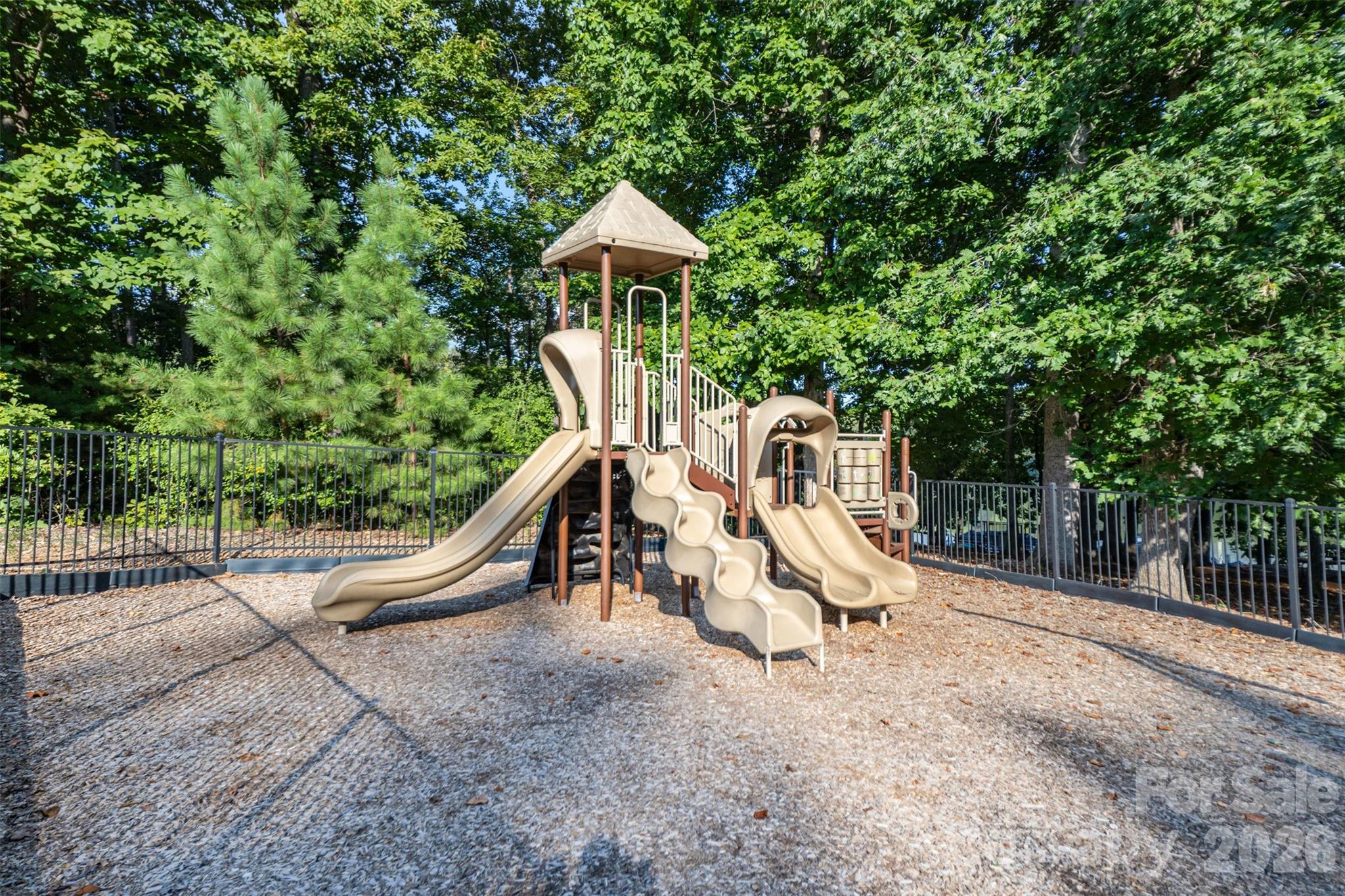 The Vineyards on Lake Wylie - Residential