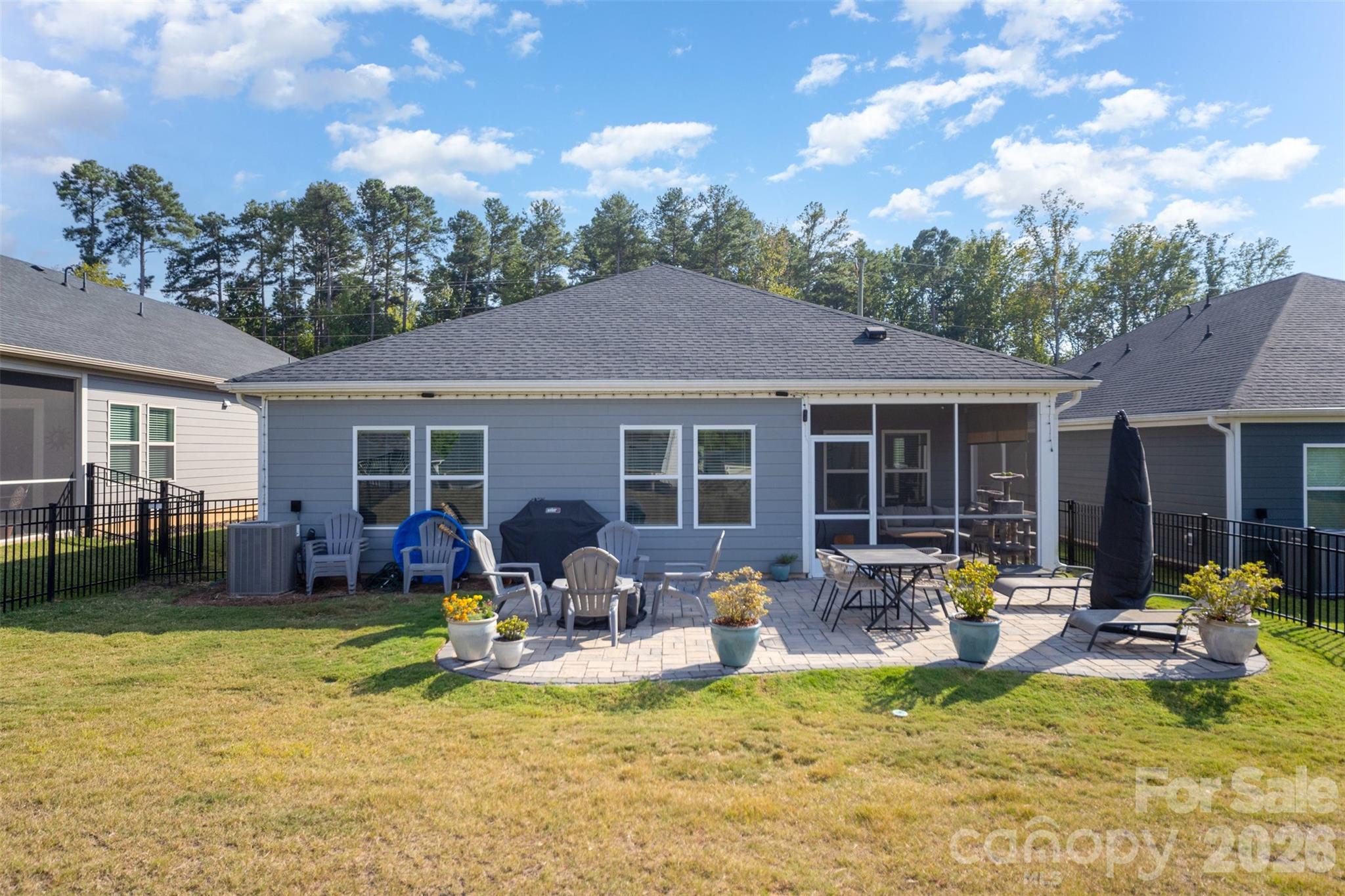 The Vineyards on Lake Wylie - Residential