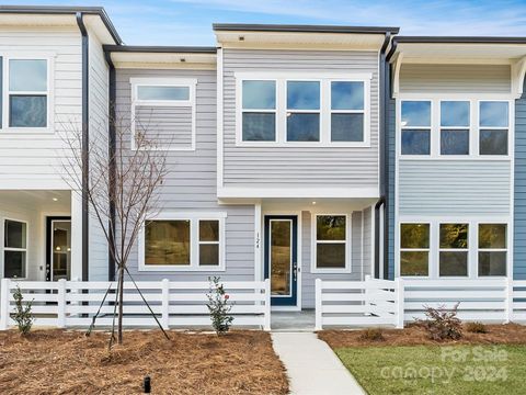 Townhouse in Charlotte NC 124 Atterberry Alley.jpg