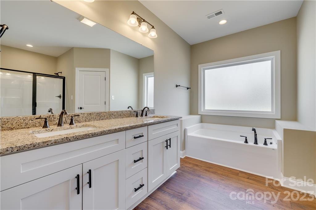 Arrowood Estates - Residential