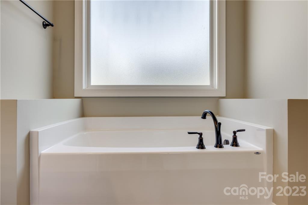 Arrowood Estates - Residential