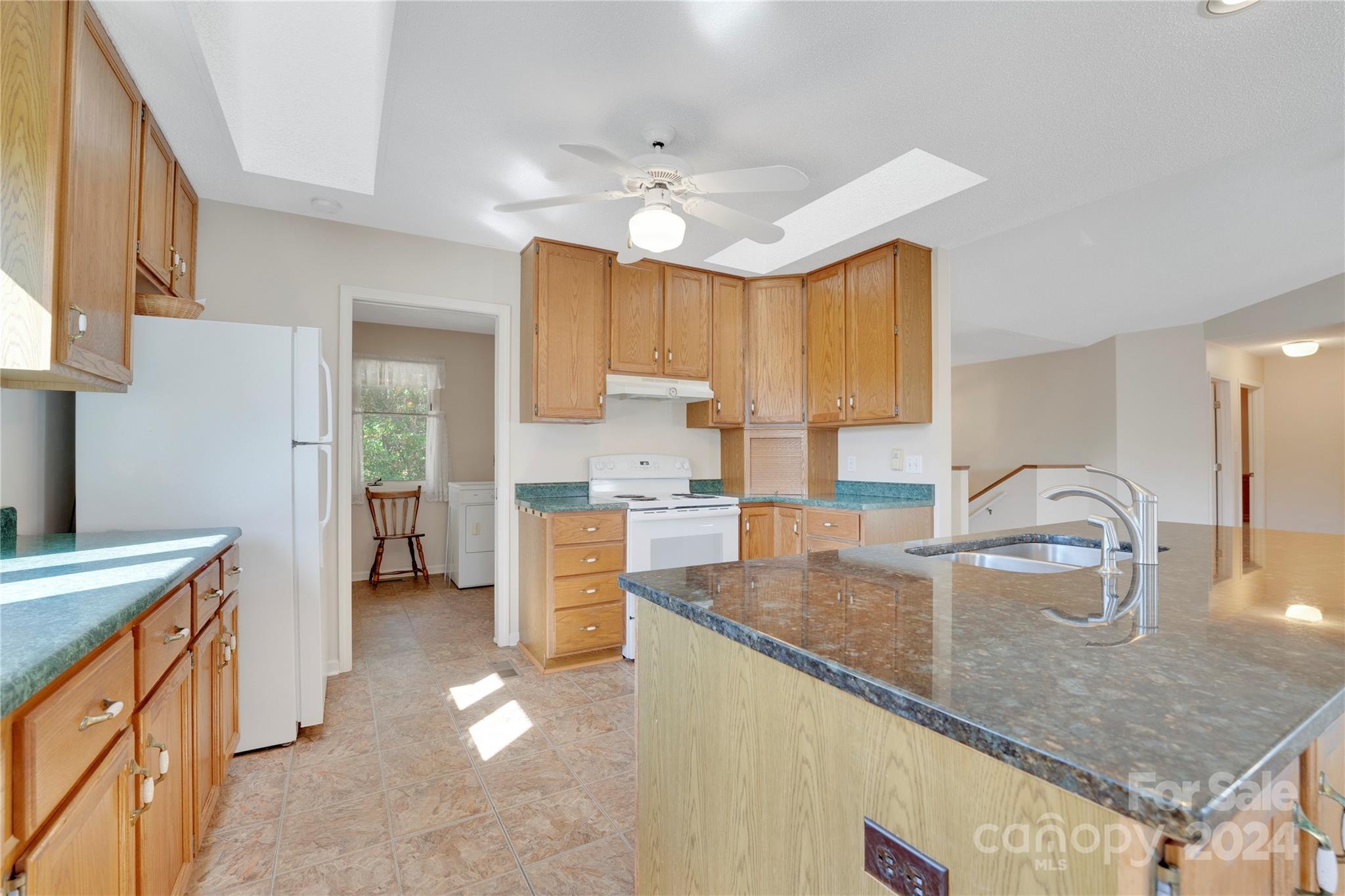 CANE CREEK COVE - Residential