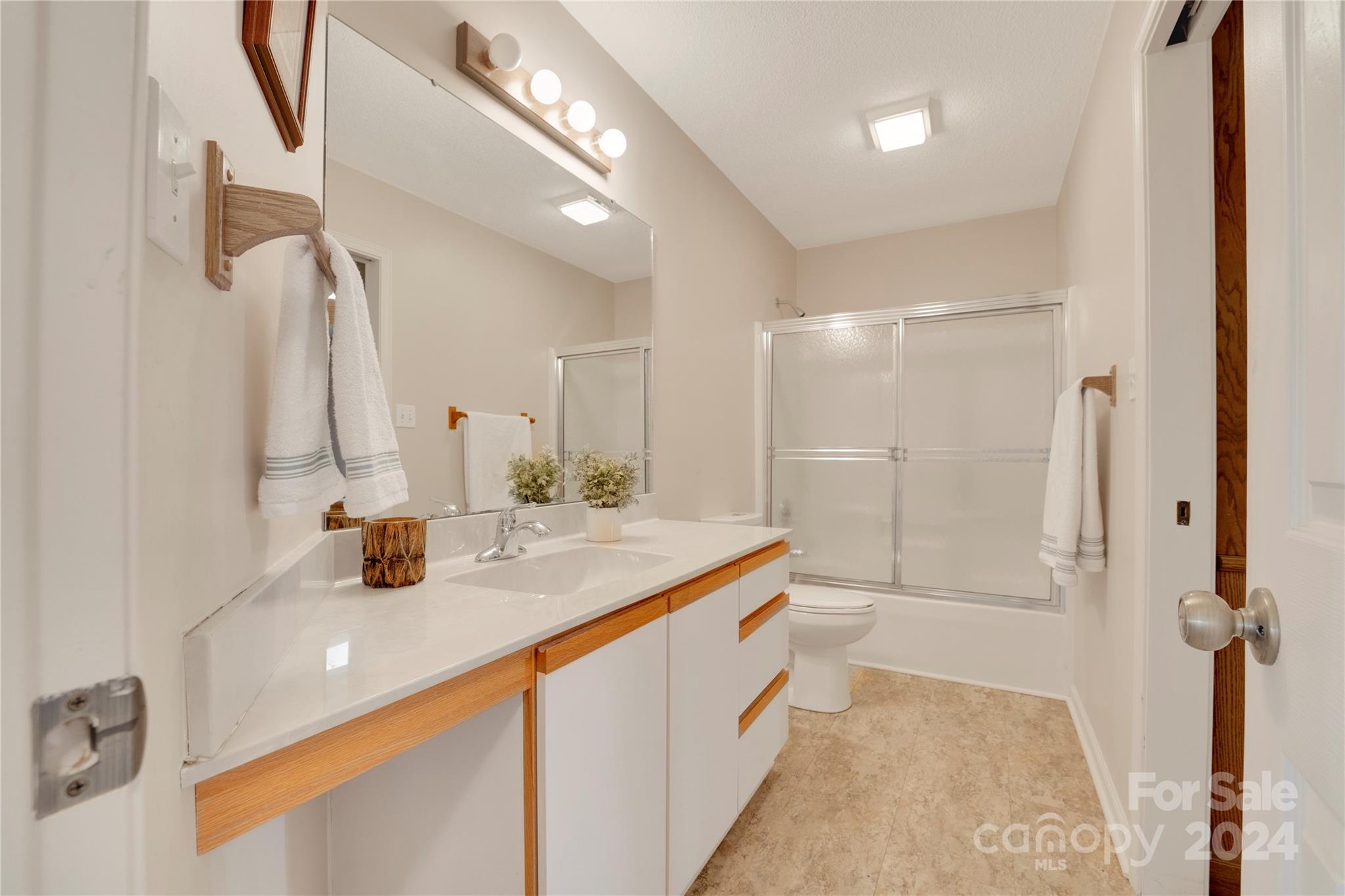 CANE CREEK COVE - Residential