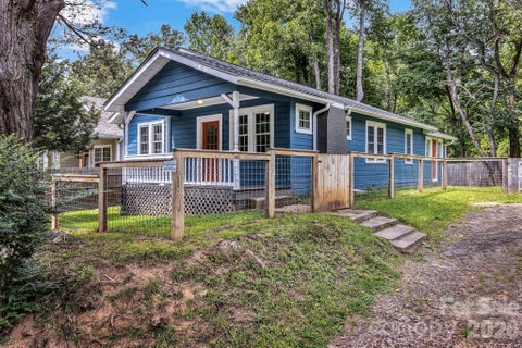 Photo of 88 Brooklyn Road #6, Asheville, NC 28803 (MLS # 4418198)
