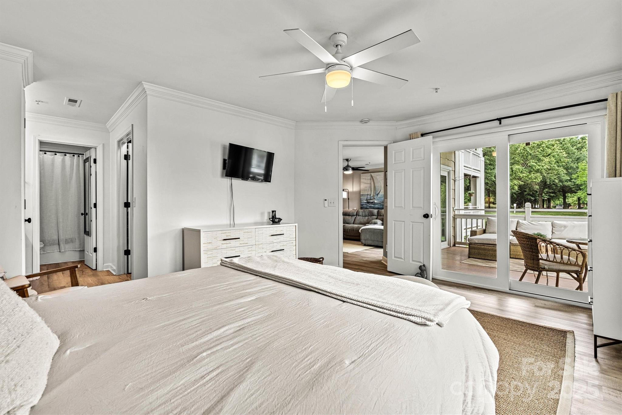 Spinnaker Point - Residential