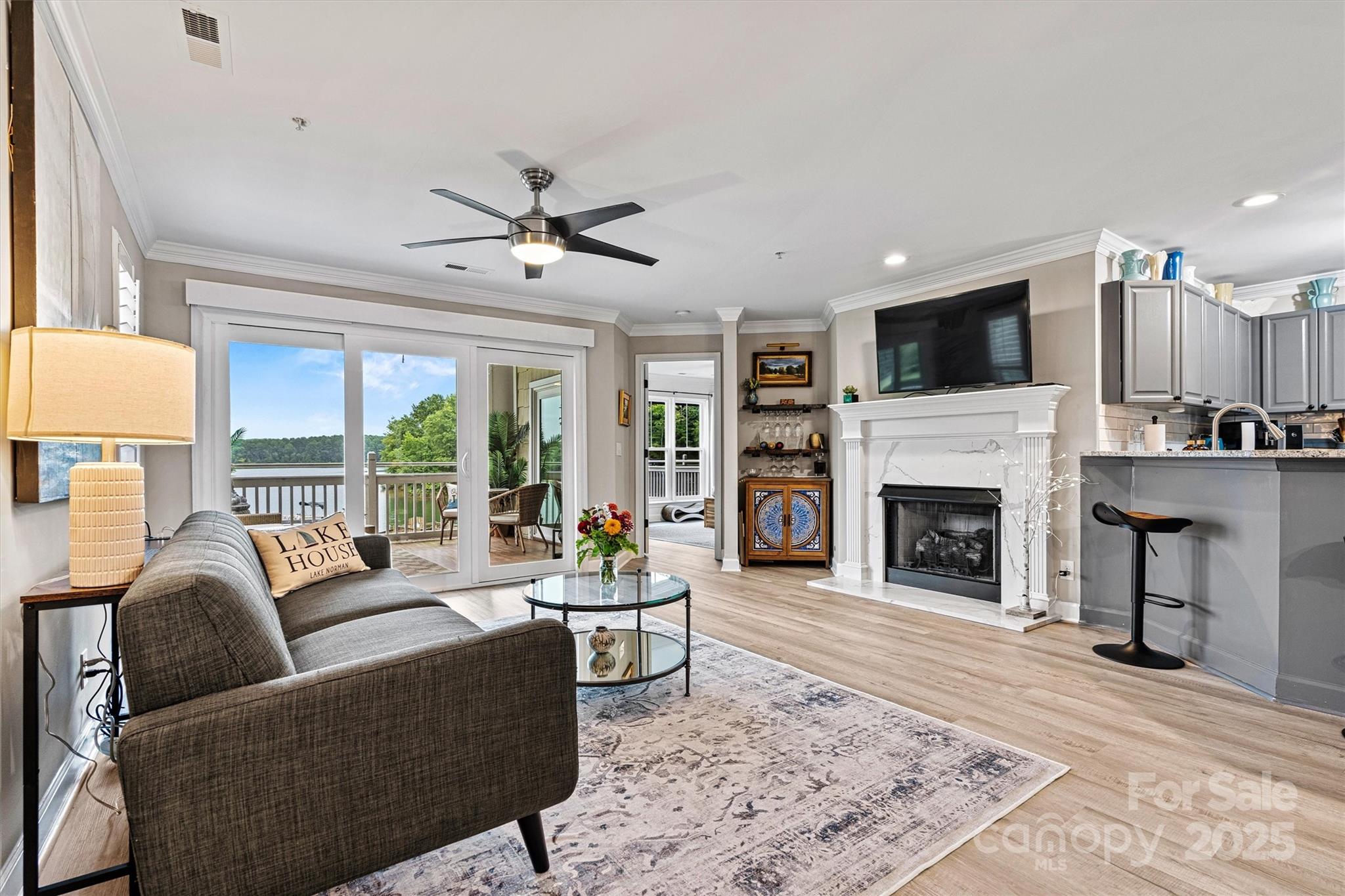 Spinnaker Point - Residential