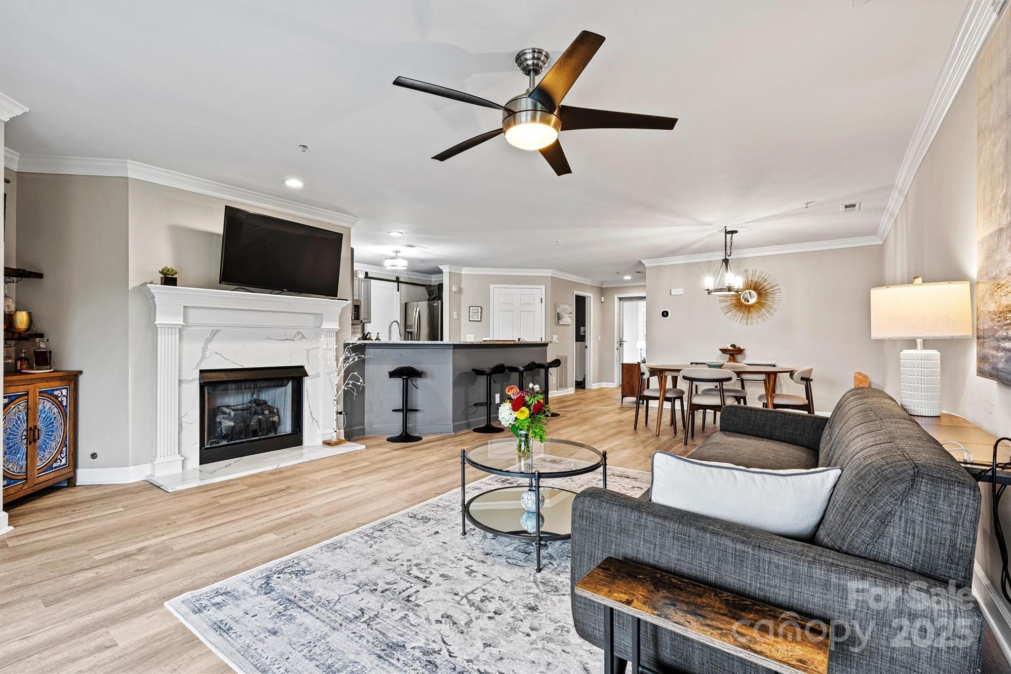 Spinnaker Point - Residential