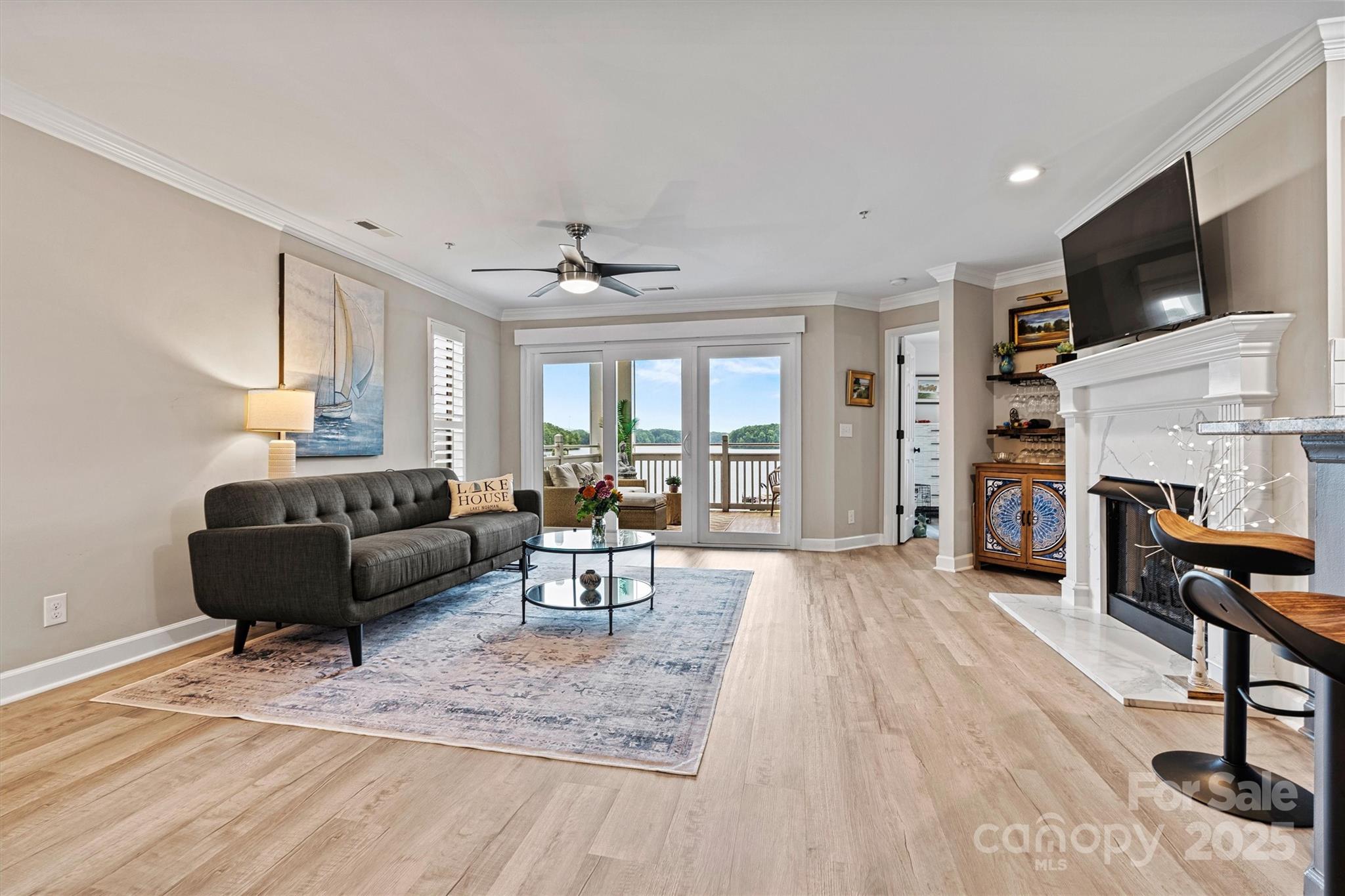 Spinnaker Point - Residential