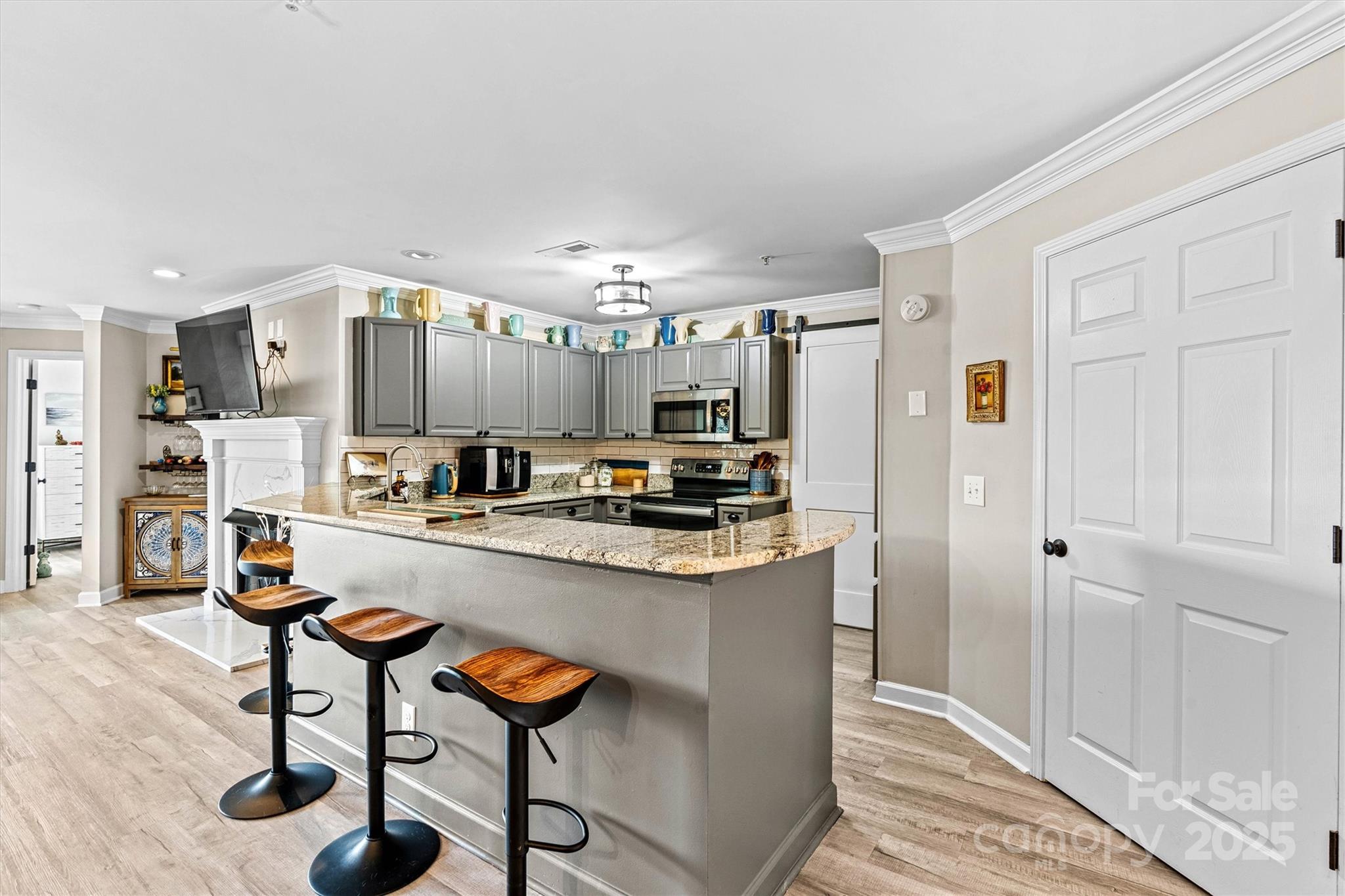 860 Jetton Street 59