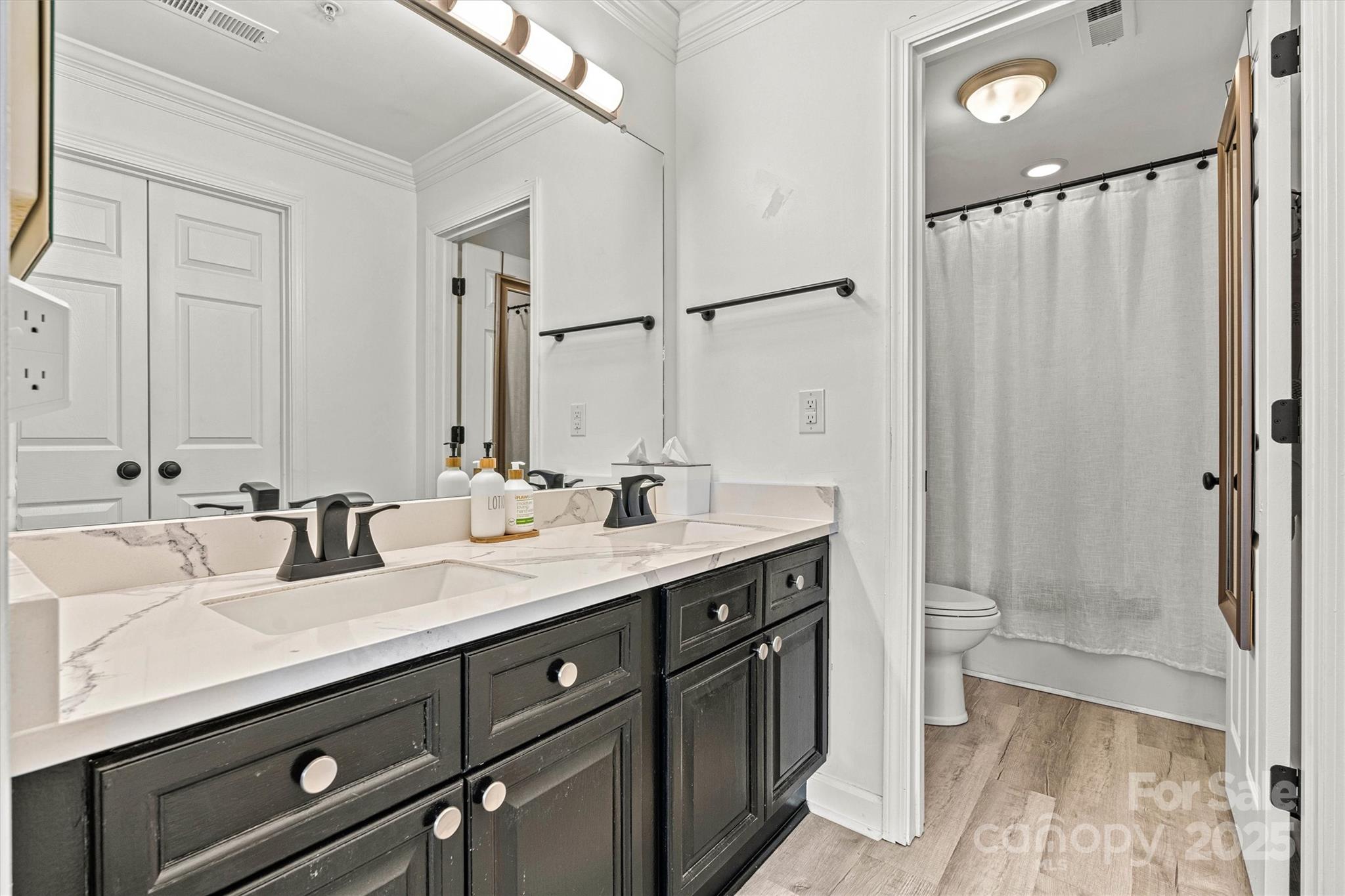 Spinnaker Point - Residential