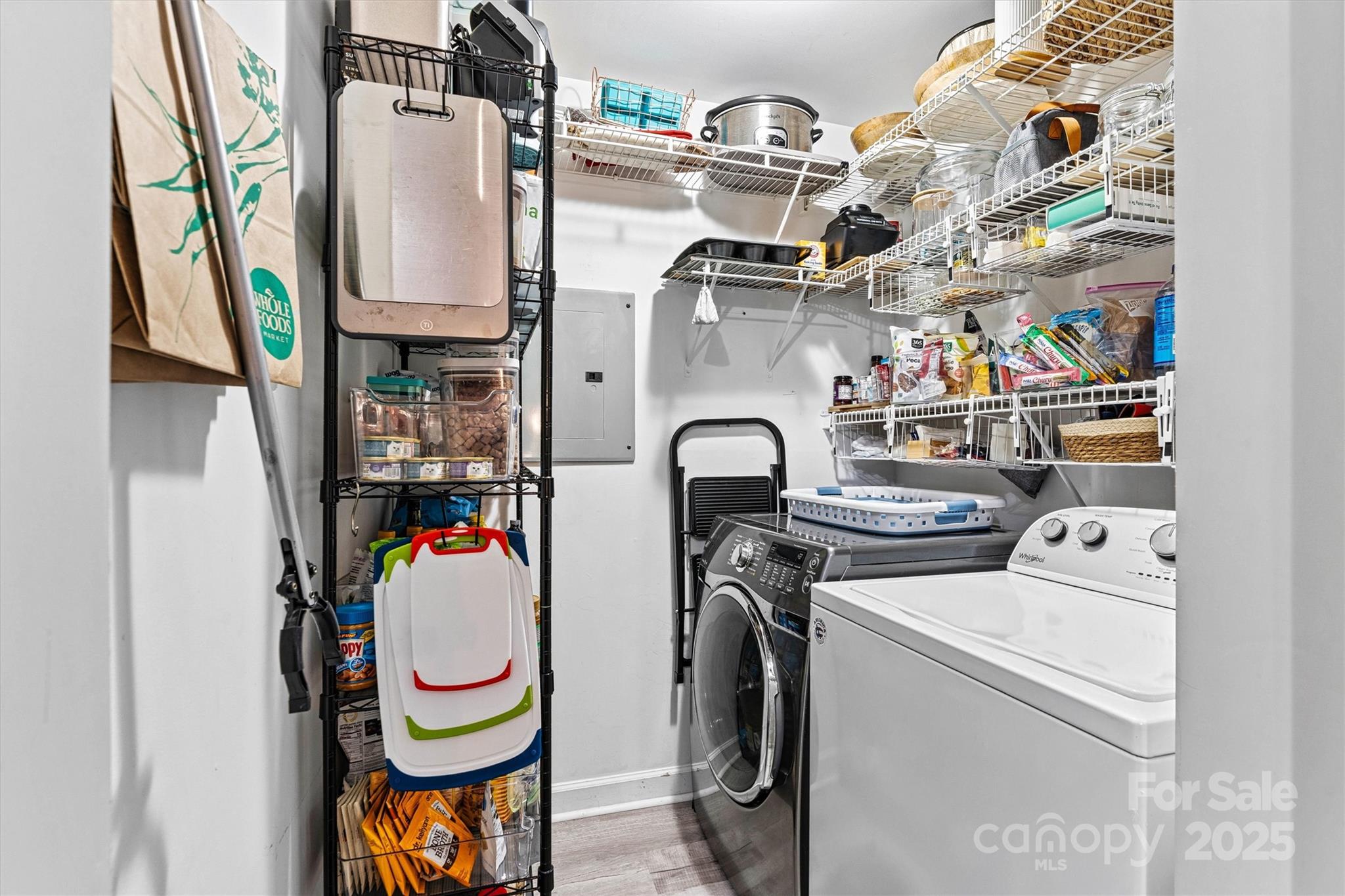 Spinnaker Point - Residential