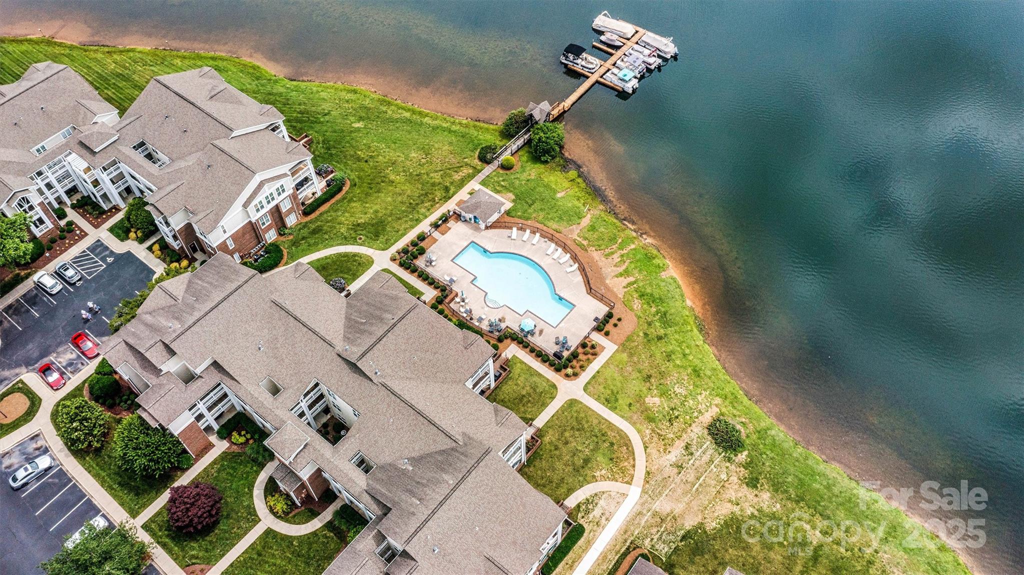 Spinnaker Point - Residential