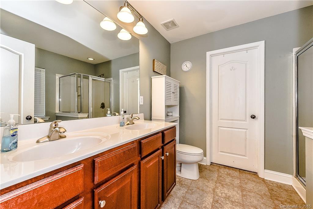 English Trails - Residential